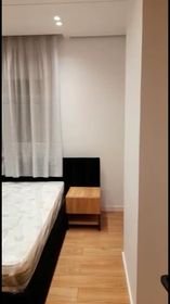 Tirane, jepet me qera apartament 2+1+BLK Kati 5, 110 m² 400 Euro (YZBERISHT NELA 3)