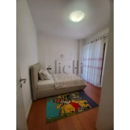 Tirane, jepet me qera apartament 3+1+BLK Kati 4, 134 m² 1.000 Euro (Liqeni i Thate)