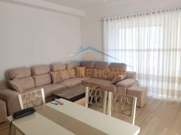 Tirane, jepet me qera apartament 2+1+BLK Kati 11, 119 m² 550 Euro (Jordan Misja)