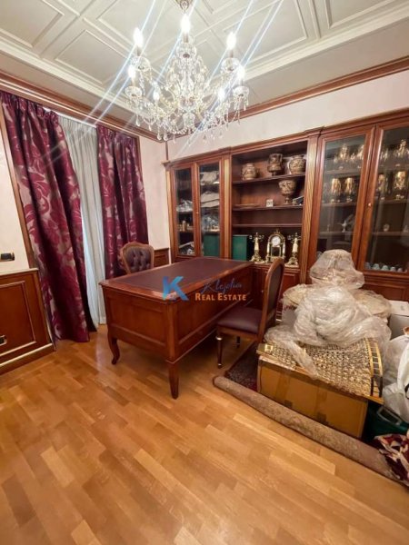 Tirane, shes apartament 1+1+BLK Kati 5, 95 m² 250.000 Euro (Hoxha Tahsim)