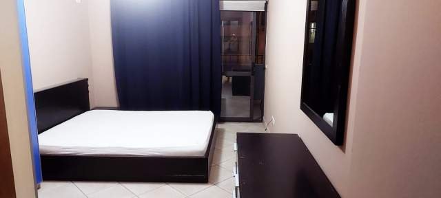 Tirane, jepet me qera 95 m² 500 Euro (21 Dhjetori)