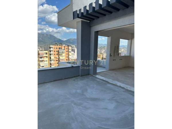 Tirane, shitet apartament 2+1+BLK Kati 9, 108 m² 276.000 Euro
