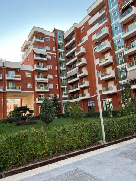 Tirane, jepet me qera apartament 2+1+BLK Kati 2, 100 m² 550 Euro (Teodor keko)