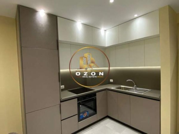 Tirane, jepet me qera apartament 1+1+A+BLK Kati 2, 68 m² 600 Euro (KODRA E DIELLIT)