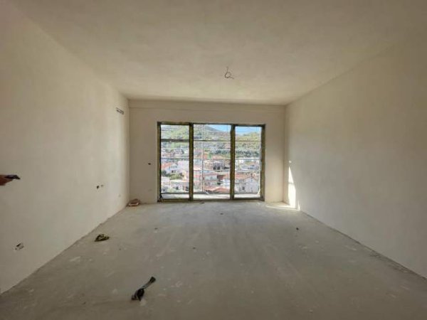 Tirane, shitet apartament 3+1+BLK Kati 6, 132 m² 170.000 Euro (Spitali Amerikan 3)