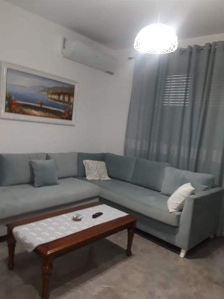 Durres, jepet me qera apartament 2+1+BLK Kati 2, 92 m² 500 Euro (GJIRI LALZIT)