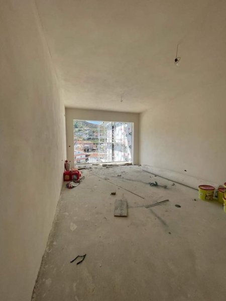 Tirane, shitet 3+1+BLK Kati 6, 132 m² 170.000 Euro (Spitali Amerikan 3)