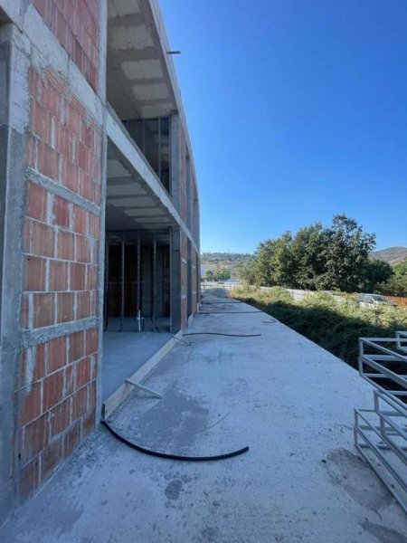 Tirane, shitet apartament 1+1 Kati 2, 65 m² 1.800 Euro/m2 (Autostrada Teg)