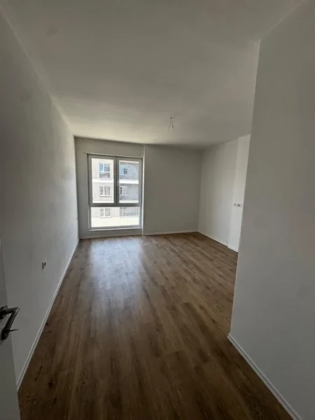 Tirane, jepet me qera apartament 2+1 Kati 7, 70 m² 400 € (Univers City)