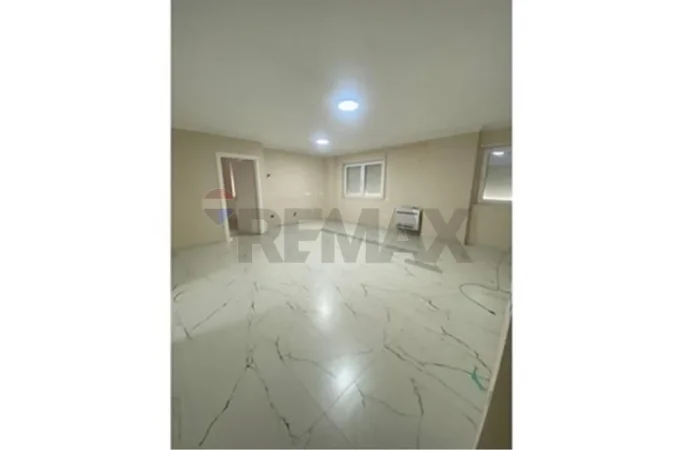 Tirane, jepet me qera zyre Kati 4, 100 m² 1.000 € (Rruga e Durrësit, Tiranë(ID: 530571007-18))
