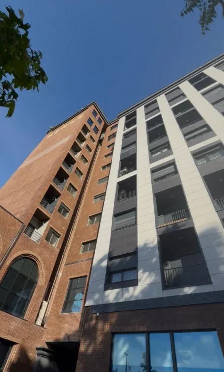 Tirane, shitet apartament 1+1+Ballkon Kati 7, 54 m² 125.000 € (Rezidenca Henke, perballe Spitalit Amerikan 3)