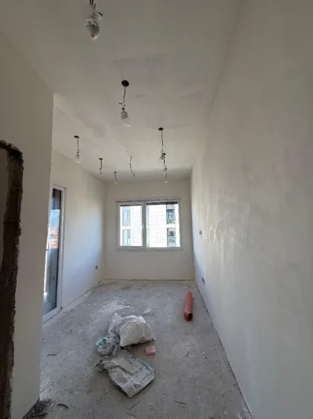 Tirane, shitet apartament 1+1+Ballkon Kati 7, 47 m² 105.000 € (Rezidenca Henke, perballe Spitalit Amerikan 3)