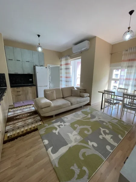 Tirane, jepet me qera apartament 2+1+Ballkon Kati 6, 60 m² 500 € (Rruga Pasho Hysa)