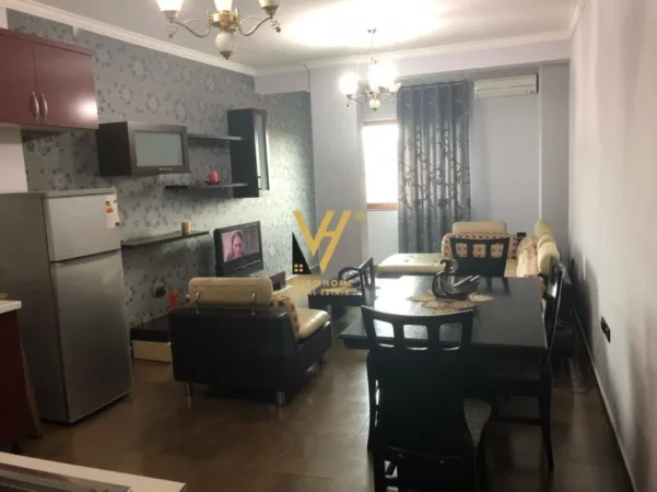 Tirane, jepet me qera apartament 2+1+Ballkon Kati 5, 86 m² 670 € (RRUGA E DIBRES)