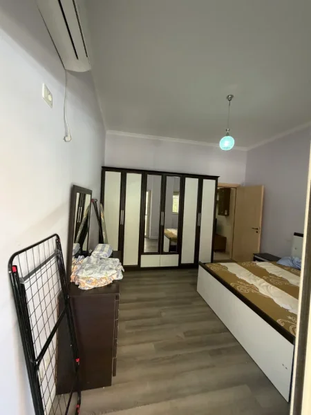 Durres, shitet apartament 1+1+Ballkon Kati 1, 70 m² 80.000 € (Shkembi kavajes)