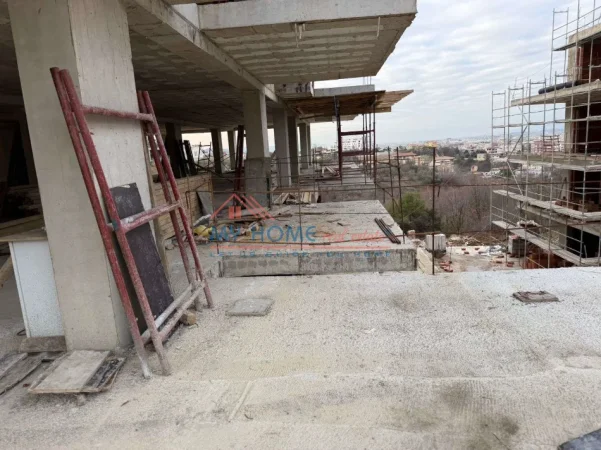 Tirane, shitet apartament 2+1+Ballkon Kati 3, 149 m² 171.000 € (Kodra e Diellit 2)