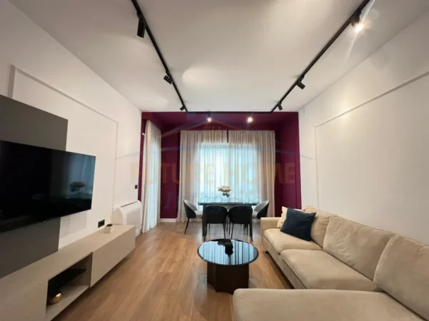 jap me qera apartament Kati 1, 87 m² 1.000 € (KOMPLEKSI ERLI)