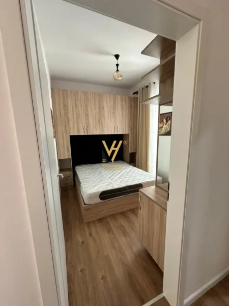 Tirane, jepet me qera apartament 1+1+Ballkon Kati 2, 60 m² 450 € (ALI DEMI)