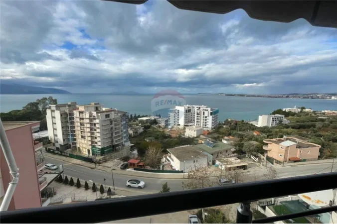 Vlore, shitet garsonier 1+1 Kati 4, 42 m² 115.000 € (Rruga Dhimitër Konomi, Vlore)