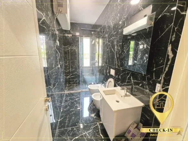 Tirane, jepet me qera apartament 2+1+Aneks+Ballkon Kati 3, 110 m² 850 € (Rruga Kodra e Diellit)
