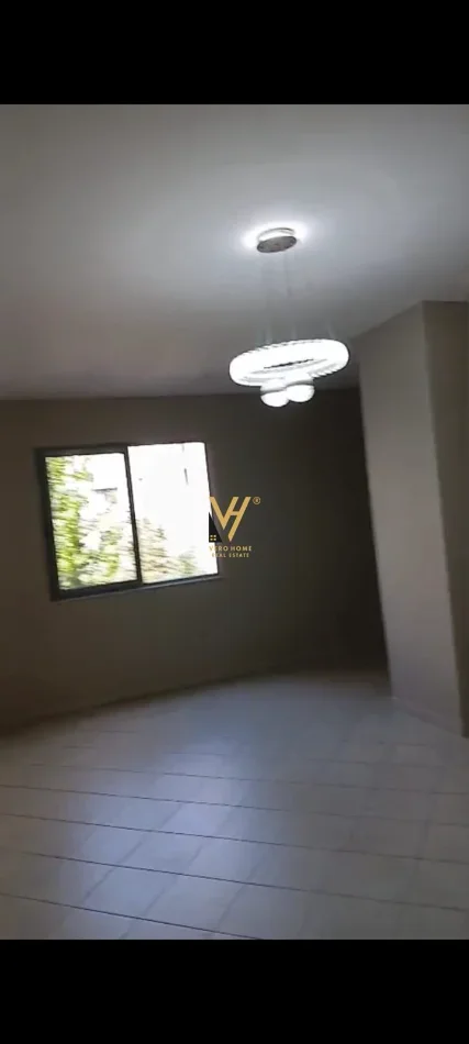 Tirane, jepet me qera apartament 1+1+Ballkon Kati 1, 78 m² 520 € (YZBERISHT)