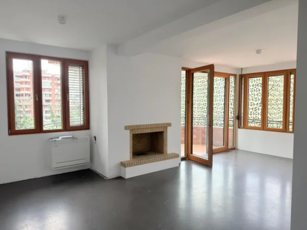 Tirane, shes apartament 1+1+Aneks+Ballkon Kati 5, 100 m² 499.000 € 