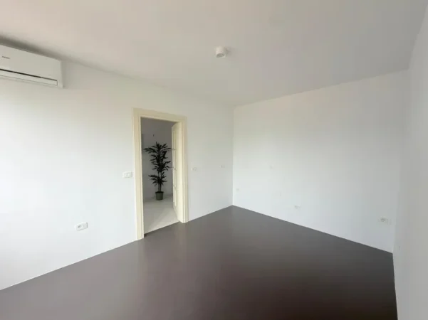 Tirane, shes apartament 1+1+Aneks+Ballkon Kati 5, 100 m² 499.000 € 