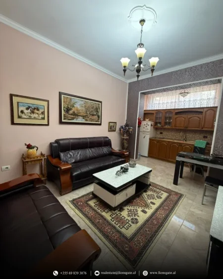 Tirane, jap me qera apartament 2+1 , 65 m² 650 € 