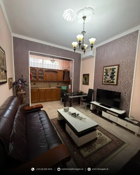 Tirane, jap me qera apartament 2+1 , 65 m² 650 € 