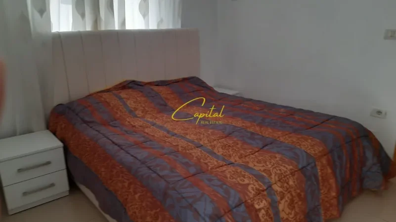 Tirane, jepet me qera apartament 1+1 Kati 1, 60 m² 600 € (RRUGA FORTUZI)