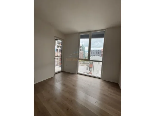 Tirane, shitet apartament 2+1 Kati 3, 88 m² 145.000 € (PASKUQAN)