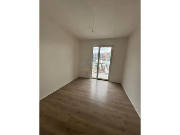 Tirane, shitet apartament 2+1 Kati 3, 88 m² 145.000 € (PASKUQAN)
