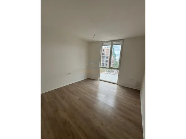 Tirane, shitet apartament 2+1 Kati 3, 88 m² 145.000 € (PASKUQAN)
