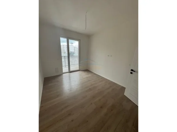 Tirane, shitet apartament 2+1 Kati 3, 88 m² 145.000 € (PASKUQAN)