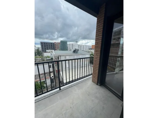 Tirane, shitet apartament 2+1 Kati 3, 88 m² 145.000 € (PASKUQAN)