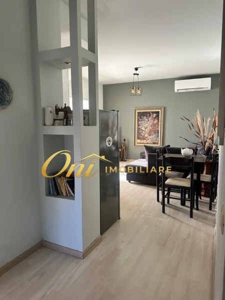 Tirane, jepet me qera apartament 1+1 Kati 6, 70 m² 500 € (MIHAL GRAMENO)