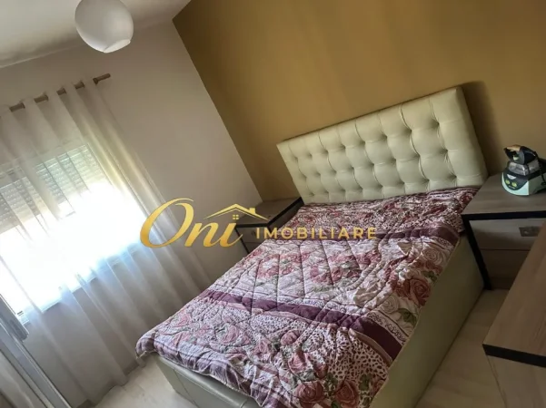 Tirane, jepet me qera apartament 1+1 Kati 6, 70 m² 500 € (MIHAL GRAMENO)