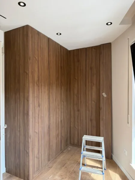 Tirane, jepet me qera apartament 1+1 , 75 m² 800 € (Komuna e Parisit)