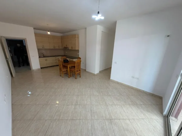 Tirane, shitet apartament 2+1 Kati 2, 96 m² (Kmy Yzberisht)