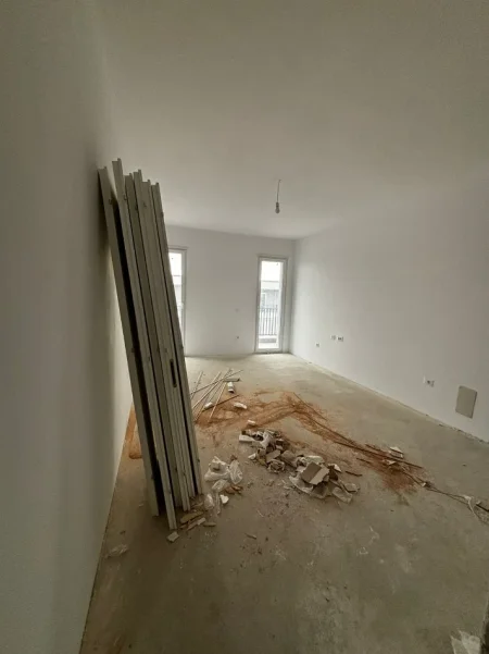 Tirane, shitet apartament 2+1 Kati 8, 109 m² 130.800 € 