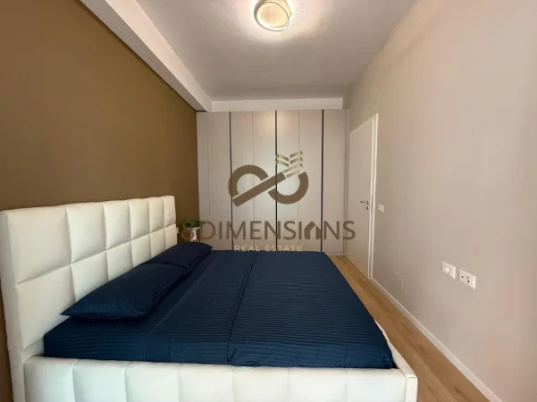 Tirane, jepet me qera apartament 1+1+Ballkon Kati 3, 60 m² 450 € (ali demi)