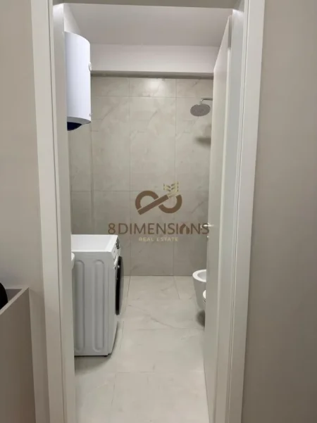 Tirane, jepet me qera apartament 1+1+Ballkon Kati 3, 60 m² 450 € (ali demi)