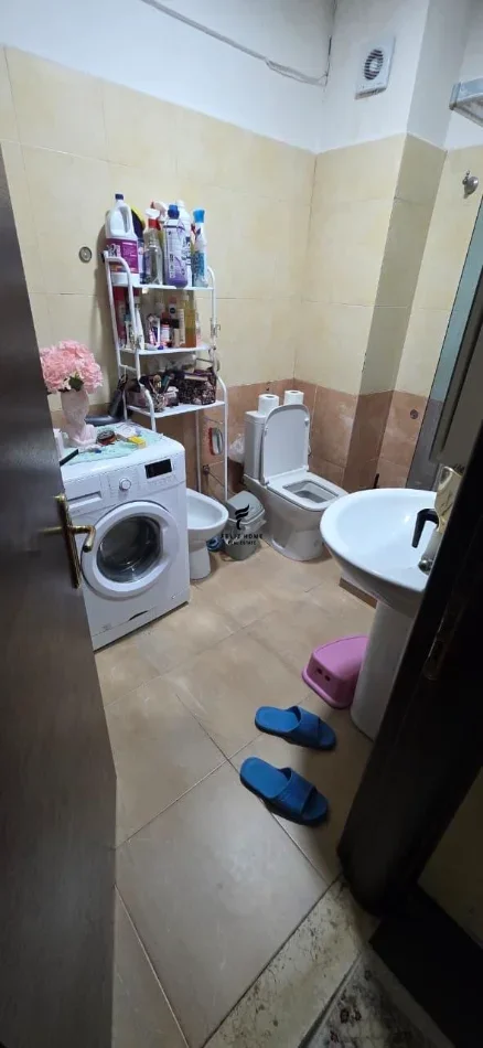 Tirane, shitet apartament 2+1 Kati 2, 74 m² 130.000 € (ASTIR)