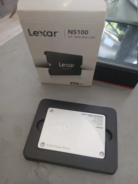 Vlore, shes SSD Lexar NS100 256GB