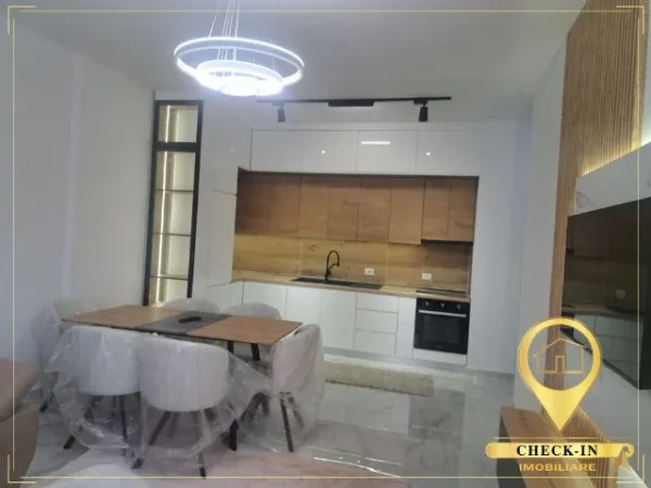Tirane, jepet me qera apartament 2+1+Aneks+Ballkon Kati 4, 118 m² 570 € (Rruga Liria, Kamez)