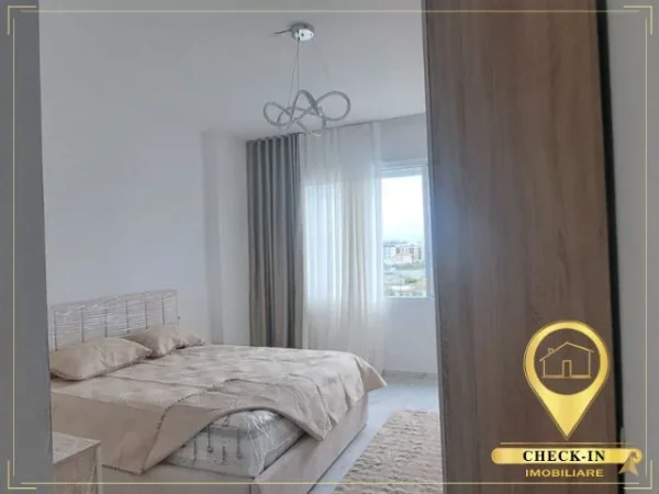 Tirane, jepet me qera apartament 2+1+Aneks+Ballkon Kati 4, 118 m² 570 € (Rruga Liria, Kamez)