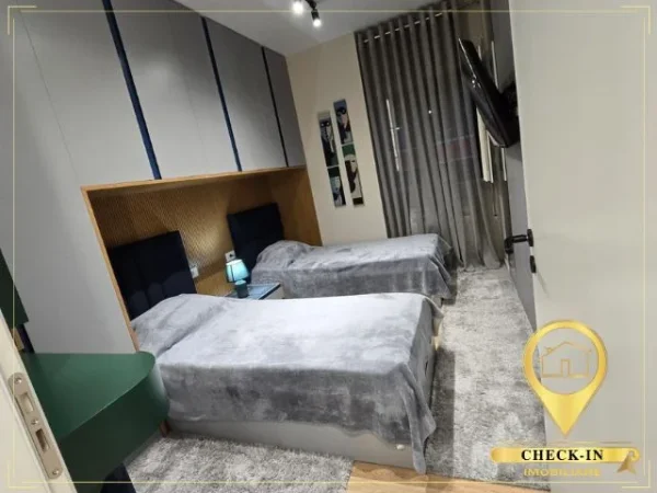 Tirane, jepet me qera apartament 2+1+Aneks+Ballkon Kati 2, 103 m² 1.050 € (Rruga Kodra e Diellit)
