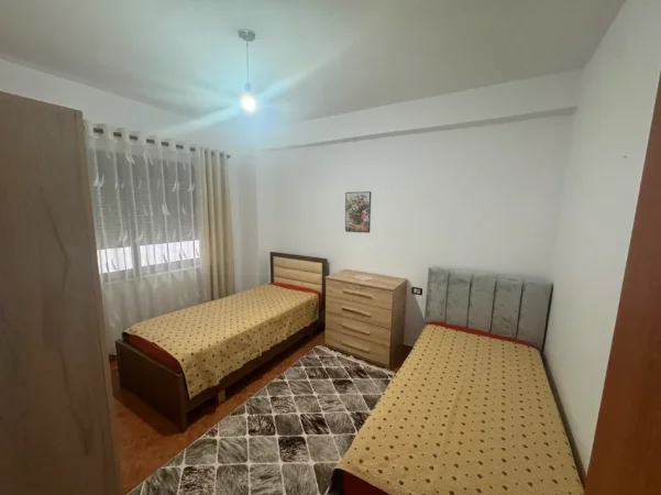 SHITET APARTAMENT 2+1 ,BLVRD MIGJENI, PRANE NELA 6
