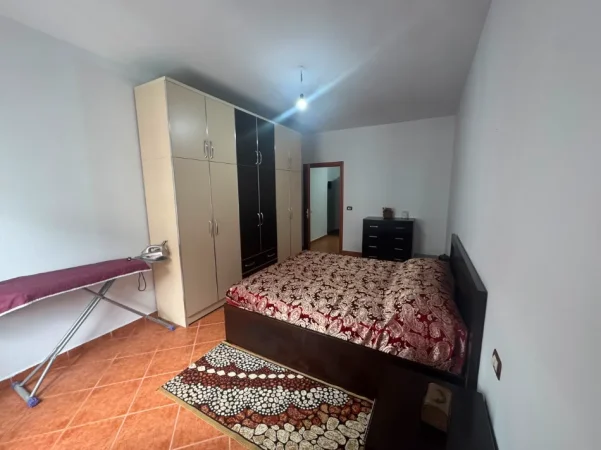 SHITET APARTAMENT 2+1 ,BLVRD MIGJENI, PRANE NELA 6