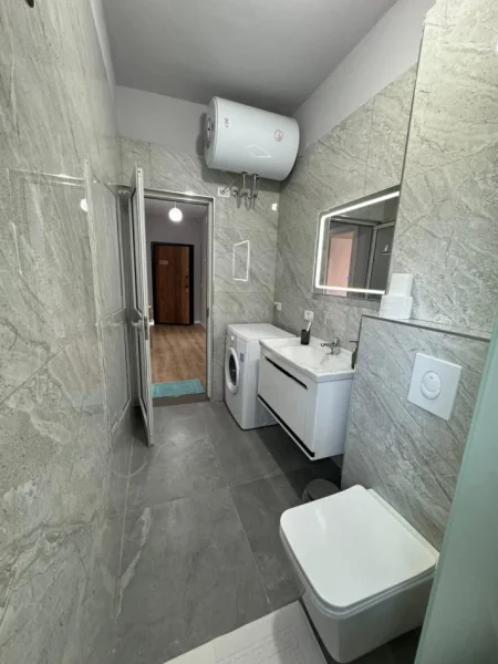 Tirane, jepet me qera apartament 2+1 Kati 2, 84 m² 550 € (Jordan Misja)